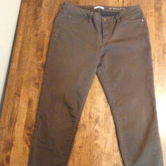 COPY - Olive Green Lauren Conrad Skinny Crop 10 - Picture 1 of 6